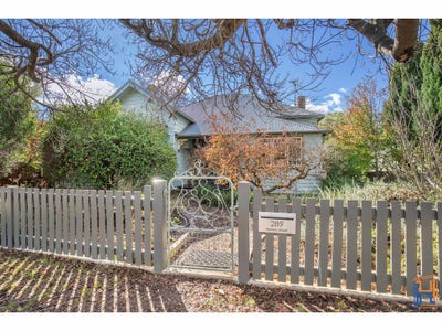 /international/au/289-beardy-street-armidale-nsw-151290924/