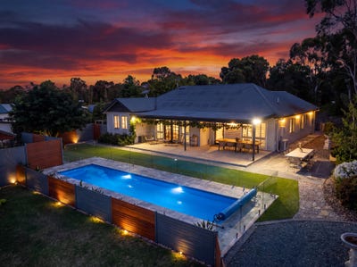/international/au/11-torr-street-mintaro-sa-151090540/