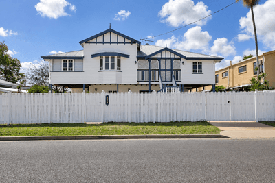 /international/au/8-richmond-street-hermit-park-qld-152565176/