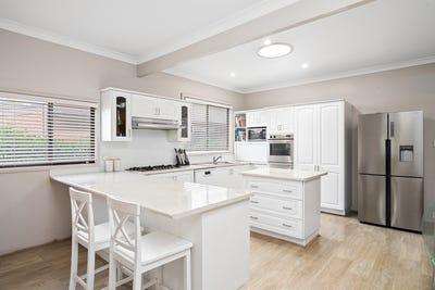 /international/au/7-culwulla-street-berkeley-vale-nsw-148291560/