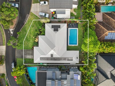 /international/au/8-quiet-close-buderim-qld-151217132/