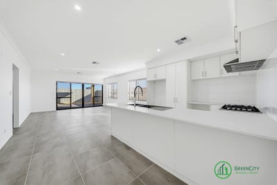/international/au/32-concourse-parkway-brabham-wa-151299844/