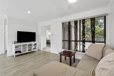 /international/au/2-52-glen-ayr-drive-banora-point-nsw-152406376/