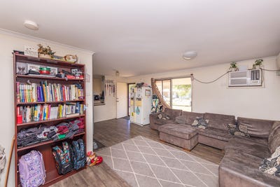 /international/au/36b-frinderstein-way-pegs-creek-wa-151160856/