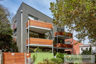 /international/au/8-3-charnwood-road-st-kilda-vic-151410576/