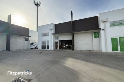 /international/au/12-135-fernleigh-road-wagga-wagga-nsw-505160580/