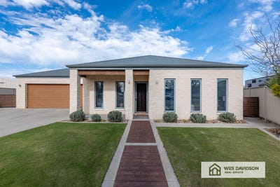 /international/au/6-oliver-court-horsham-vic-148694216/