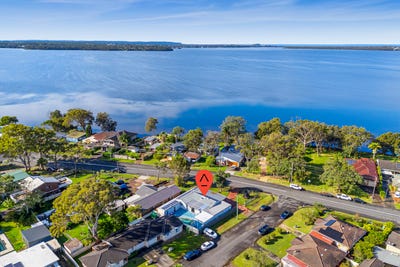 /international/au/82-the-corso-gorokan-nsw-148001772/