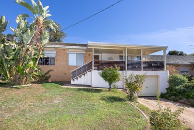 /international/au/168-lake-albert-road-kooringal-nsw-151206640/