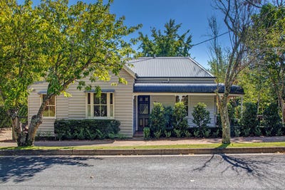 /international/au/48-erith-street-bundanoon-nsw-150856192/