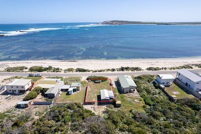 /international/au/24-esplanade-elliston-sa-204657388/