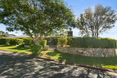 /international/au/28-flametree-street-bridgeman-downs-qld-148621920/?lang=zh-tw
