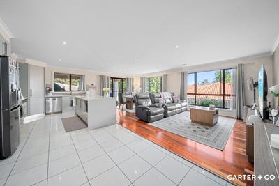 /international/au/4-alison-ashby-crescent-banks-act-150940928/