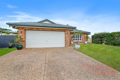 /international/au/39-benjamin-circle-rutherford-nsw-151162168/