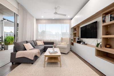 /international/au/413-986-wynnum-road-cannon-hill-qld-151005648/