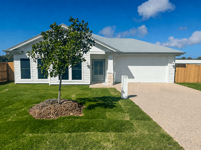 /international/au/8-park-way-taroomball-qld-152636380/