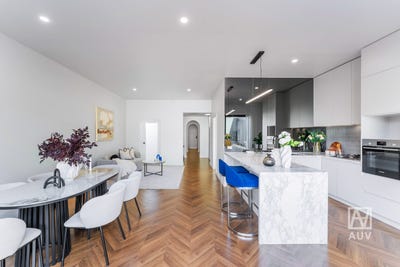 /international/au/8-separation-street-northcote-vic-152443528/