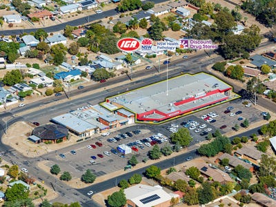 /international/au/tamworth-shopping-village-78-80-robert-street-south-tamworth-nsw-505139340/
