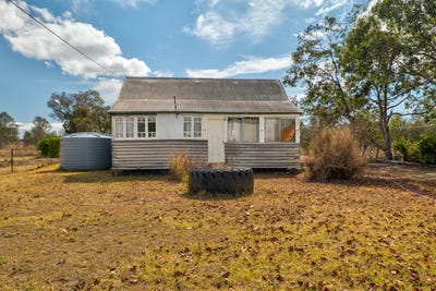 /international/au/30-bunney-road-coominya-qld-152544304/