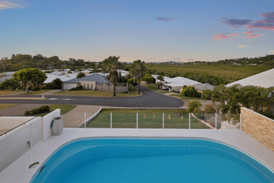 /international/au/43-village-circuit-eimeo-qld-150910132/
