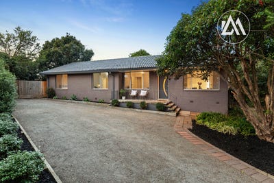 /international/au/32-golconda-avenue-frankston-vic-151321100/