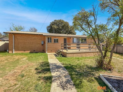 /international/au/27-namala-street-cooma-nsw-152600712/