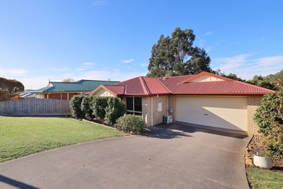 /international/au/5-eden-crescent-leongatha-vic-151400356/