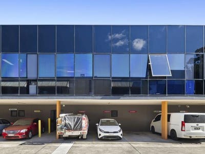 /international/au/unit-10-3-kaleski-street-moorebank-nsw-505138828/