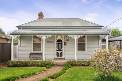/international/au/53a-baynton-street-kyneton-vic-152545872/