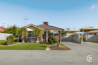 /international/au/2-92-service-street-echuca-vic-148589060/