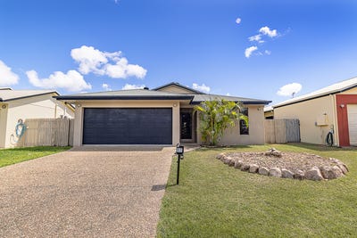 /international/au/17-oondooroo-court-annandale-qld-152542296/