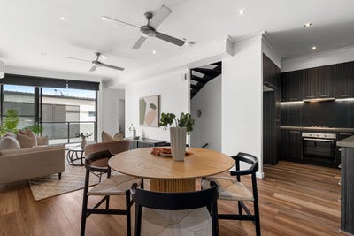 /international/au/4-38-boundary-road-camp-hill-qld-151168848/