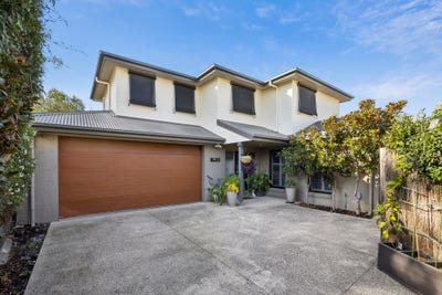 /international/au/2-26-grant-street-newtown-vic-151073136/