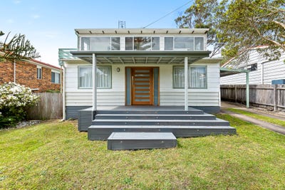 /international/au/14-binda-street-malua-bay-nsw-151353660/