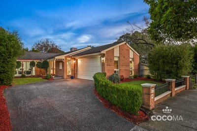 /international/au/28-sandleford-place-dingley-village-vic-151257652/