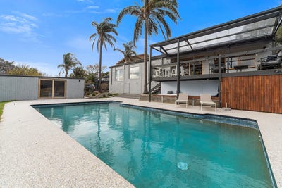 /international/au/16-maberley-crescent-frankston-south-vic-148228436/
