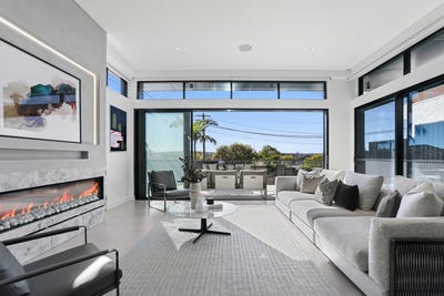 /international/au/2-hezlet-street-chiswick-nsw-151407412/