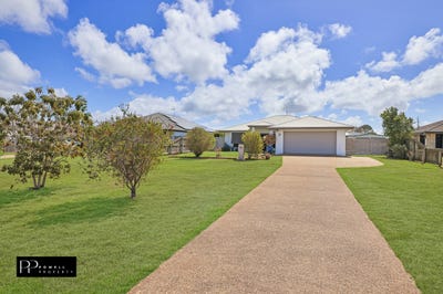 /international/au/11-sandstone-street-burnett-heads-qld-152629368/