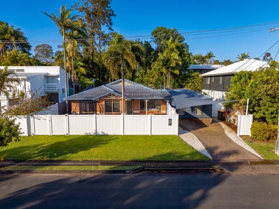 /international/au/22-babirra-street-hope-island-qld-152418876/