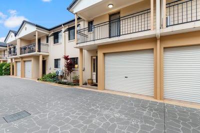 /international/au/6-50-54-john-street-redcliffe-qld-152669748/