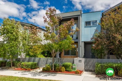 /international/au/19-lovegrove-walk-googong-nsw-150355428/