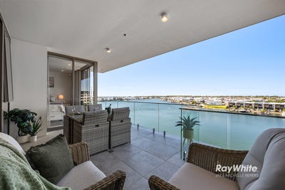 /international/au/506-11-aqua-street-newport-qld-151286408/