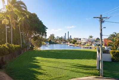 /international/au/349-monaco-street-broadbeach-waters-qld-151410532/