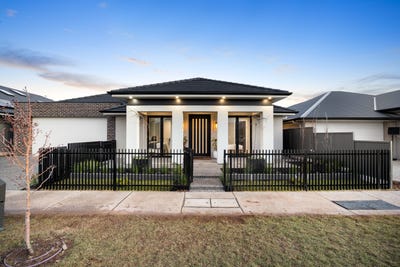 /international/au/7-allan-place-riverlea-park-sa-148587180/?lang=de