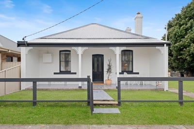 /international/au/74-grafton-street-goulburn-nsw-150848524/