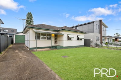 /international/au/7-coolaroo-crescent-lurnea-nsw-151405032/