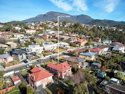 /international/au/17-suncrest-avenue-lenah-valley-tas-148357208/