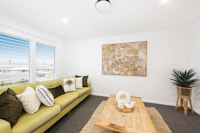 /international/au/6-mulholland-court-mudgee-nsw-151121936/