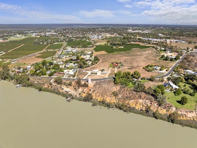 /international/au/429-riverview-drive-berri-sa-150609800/