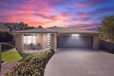 /international/au/8-maximillian-drive-floraville-nsw-152333316/